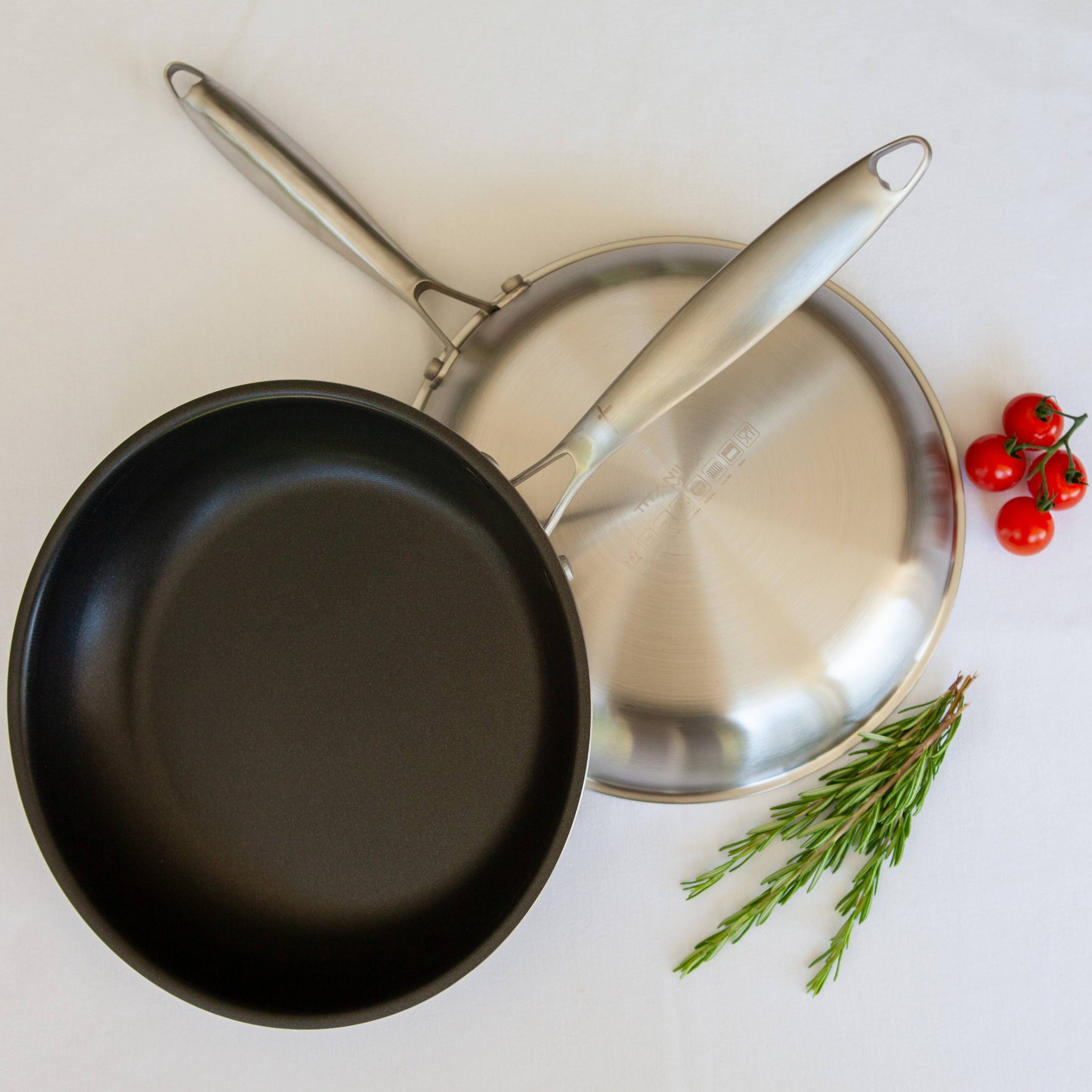 Titanium Max™ Frypan | Non-stick, scratch-resistant | 2nd Unit -€10